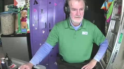 Snapshot of pussy_licker0127 chatting on January 3, 2025, 4:55 am Mark online show from January 3, 2025, 4:55 am