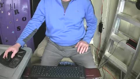 Snapshot of pussy_licker0127 chatting on February 27, 2025, 4:32 pm Mark online show from February 27, 2025, 4:32 pm