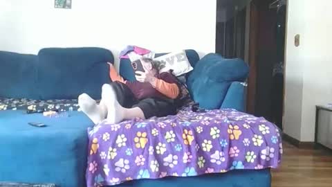 Snapshot of pussy_licker0127 chatting on January 5, 2026, 5:38 pm Mark online show from January 5, 2026, 5:38 pm