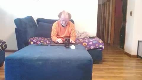 Snapshot of pussy_licker0127 chatting on February 10, 2026, 7:40 pm Mark online show from February 10, 2026, 7:40 pm