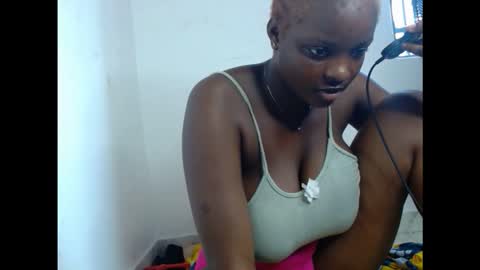 pussydollurz online show from November 29, 2025, 8:06 am