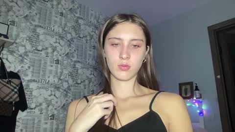 Snapshot of pussygir007 chatting on January 6, 2025, 9:08 am pussygirl007 online show from January 6, 2025, 9:08 am