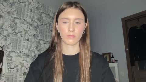 Snapshot of pussygir007 chatting on February 13, 2025, 8:17 am pussygirl007 online show from February 13, 2025, 8:17 am