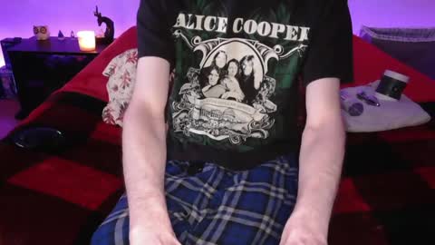 Snapshot of pussylover2182 chatting on February 2, 2025, 8:35 am pussylover2182 online show from February 2, 2025, 8:35 am