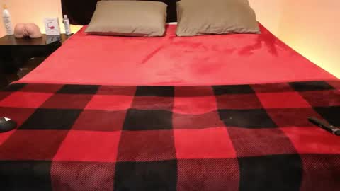 pussylover2182 online show from January 7, 2026, 4:15 am