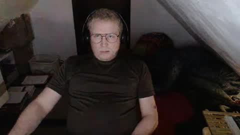 pussylovercb online show from February 3, 2026, 8:58 pm