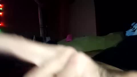 Pussyluver420 online show from December 1, 2025, 5:01 am