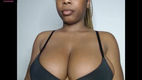 pussyxcockx online show from December 21, 2025, 7:32 pm