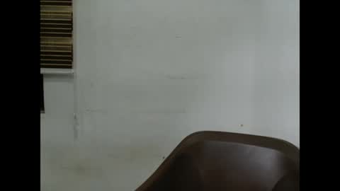 pussyxsweet online show from April 25, 2026, 4:04 am