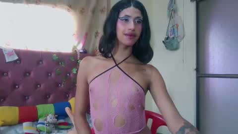 putinaicolls online show from July 19, 2026, 3:49 pm