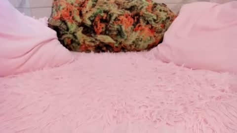 Snapshot of pvssi_ chatting on December 16, 2024, 7:10 pm Sophy online show from December 16, 2024, 7:10 pm