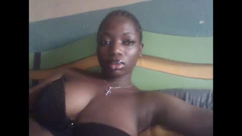 Snapshot of pweedy_ora chatting on February 22, 2026, 9:19 am ora online show from February 22, 2026, 9:19 am