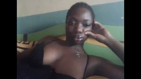 Snapshot of pweedy_ora chatting on March 6, 2026, 10:34 am ora online show from March 6, 2026, 10:34 am