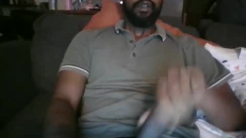 Snapshot of python974 chatting on October 28, 2025, 1:42 am Python online show from October 28, 2025, 1:42 am