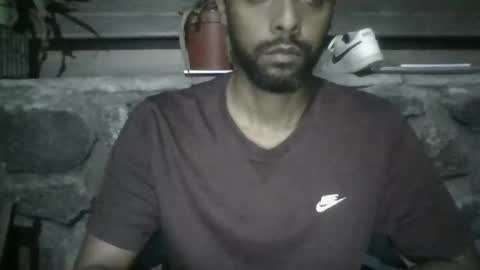 Snapshot of python974 chatting on December 1, 2025, 6:02 pm Python online show from December 1, 2025, 6:02 pm