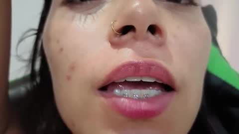 Snapshot of qadeshoficial chatting on February 25, 2026, 8:29 pm Qadesh online show from February 25, 2026, 8:29 pm