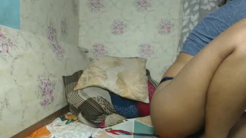 Snapshot of qeen_sexy chatting on May 21, 2026, 5:36 am queen sexy online show from May 21, 2026, 5:36 am