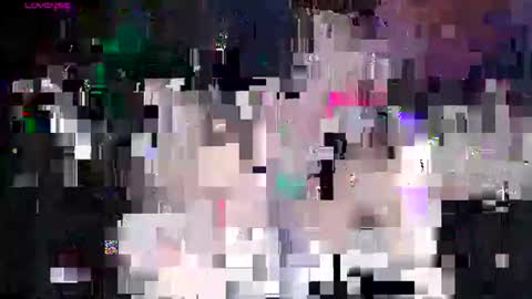 Snapshot of qianqian_ chatting on December 15, 2025, 11:58 am qianqian_ online show from December 15, 2025, 11:58 am