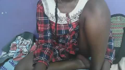 queen_berry1 online show from September 19, 2025, 12:39 pm