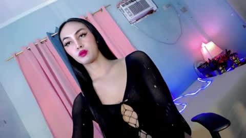 Snapshot of queen_danaya chatting on July 11, 2026, 7:44 am queen_danaya online show from July 11, 2026, 7:44 am