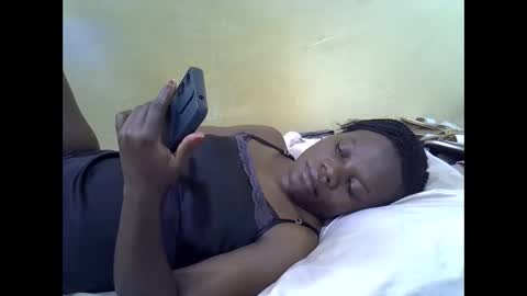 Snapshot of queen_darling3 chatting on February 14, 2026, 11:51 am Gentrix online show from February 14, 2026, 11:51 am