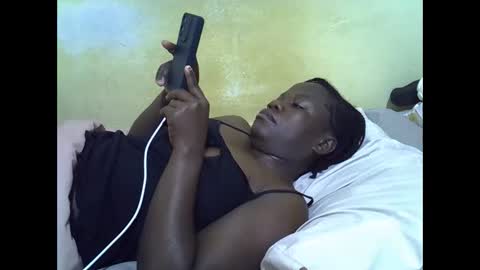 Snapshot of queen_darling3 chatting on February 25, 2026, 1:04 am Gentrix online show from February 25, 2026, 1:04 am