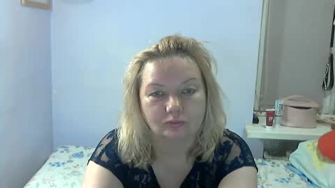 Snapshot of queen_jane8 chatting on June 2, 2026, 7:16 pm queen_jane8 online show from June 2, 2026, 7:16 pm
