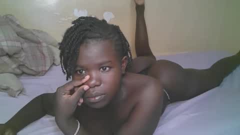 queen_latasha online show from April 8, 2026, 3:34 pm