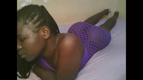 Snapshot of queen_latasha chatting on May 22, 2026, 3:57 am queen_latasha online show from May 22, 2026, 3:57 am