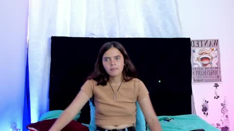 queen_misy online show from April 4, 2026, 8:06 pm