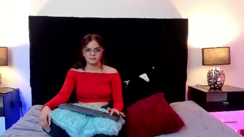 Snapshot of queen_misy chatting on June 26, 2026, 9:30 pm queen_misy online show from June 26, 2026, 9:30 pm