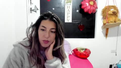 queen_natttyy online show from March 1, 2025, 3:43 am