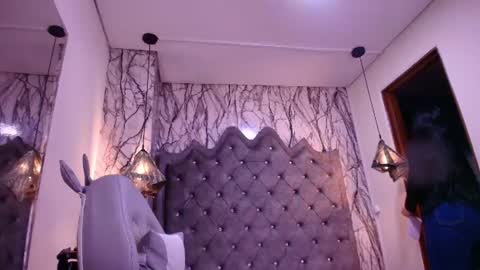 Snapshot of queen_nyxx chatting on June 14, 2026, 2:09 am QueenNyx online show from June 14, 2026, 2:09 am