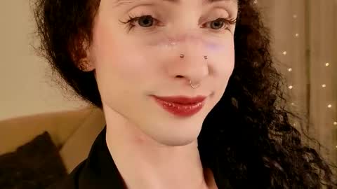 Snapshot of queen_of_tease chatting on February 26, 2026, 6:51 pm queen_of_tease online show from February 26, 2026, 6:51 pm