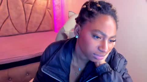   online show from January 8, 2025, 3:07 pm