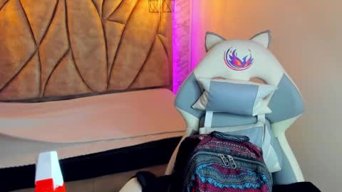   online show from January 18, 2025, 12:26 pm