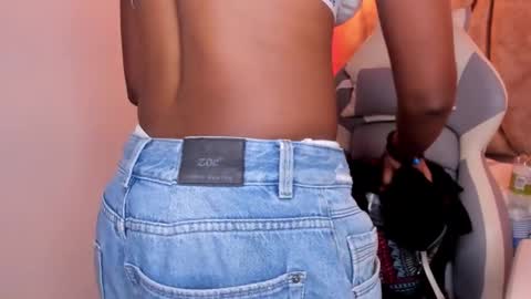   online show from February 7, 2025, 11:45 pm