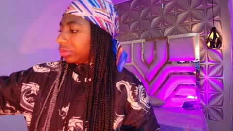   online show from February 20, 2026, 12:05 pm