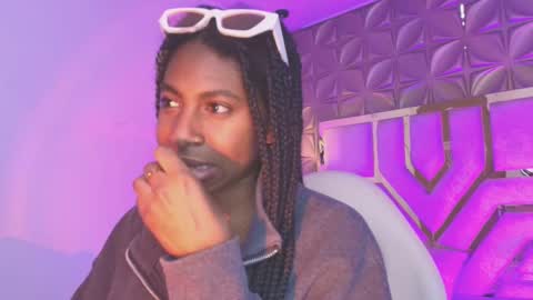   online show from March 22, 2026, 12:41 pm