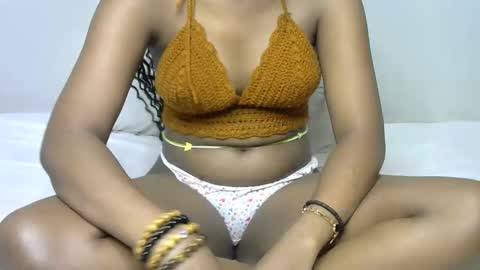 queen_polite online show from December 4, 2025, 8:56 am