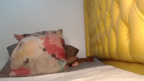 valdonte online show from November 30, 2025, 2:26 am