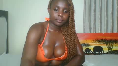 queen online show from April 14, 2026, 9:32 pm