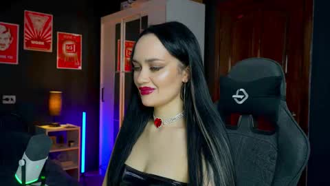 Your world and the universe Aliss online show from November 28, 2025, 4:04 am