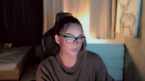 ARTHA online show from December 19, 2025, 8:05 pm