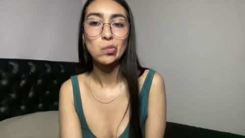 queenbyte_18 online show from July 16, 2026, 8:48 pm