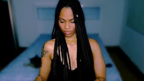 Snapshot of queendom_ing chatting on November 12, 2025, 12:55 am Sweet Goddess online show from November 12, 2025, 12:55 am