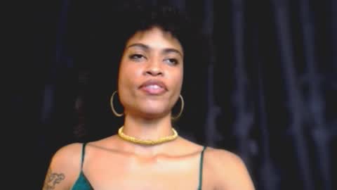 Snapshot of queendom_ing chatting on November 26, 2025, 4:41 pm Sweet Goddess online show from November 26, 2025, 4:41 pm