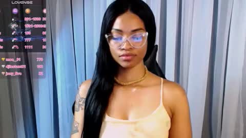 Snapshot of queendom_ing chatting on May 27, 2026, 1:57 am Sweet Goddess online show from May 27, 2026, 1:57 am