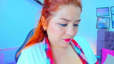 Queen online show from November 18, 2025, 6:23 pm