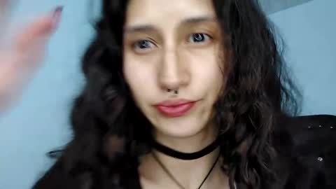 Snapshot of queenjenn__ chatting on April 30, 2026, 11:31 pm QUEENJEENN online show from April 30, 2026, 11:31 pm